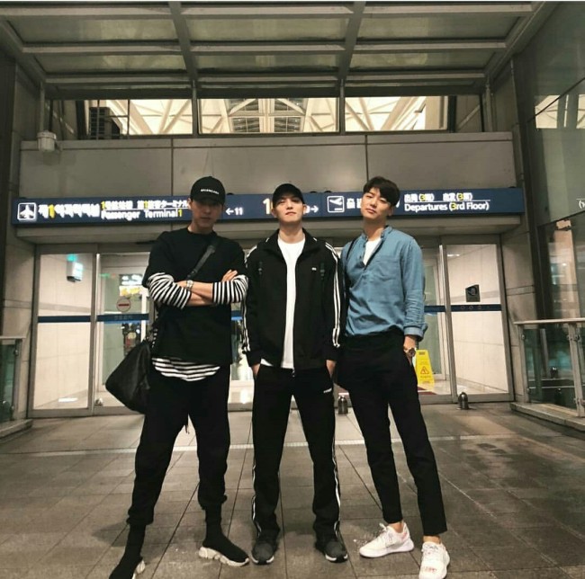 CNBLUEの3人が揃って、旅行へ出発!それぞれのSNSに同じ画像で挨拶! CNBLUEの3人が揃って、旅行へ出発!それぞれのSNSに同じ画像で挨拶!