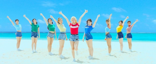 MOMOLAND MOMOLAND
