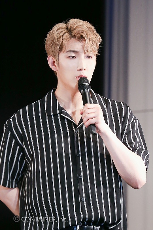 Apeace Apeace
