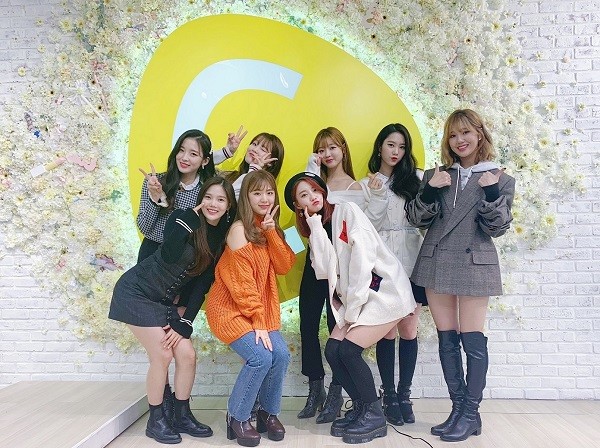 OH MY GIRL OH MY GIRL