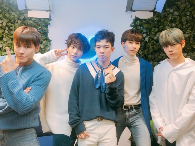 “ファンとの交際&セクハラ疑惑が物議に” N.Flying クォン・グァンジン、脱退へ “ファンとの交際&セクハラ疑惑が物議に” N.Flying クォン・グァンジン、脱退へ