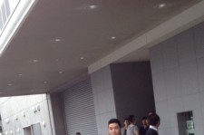 BIGBANG V.I、仙台放送『あらあらかしこ』収録後写真