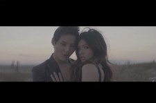 JYJ ジュンス、美女と共に登場　英語新曲「UNCOMMITTED」ティーザー公開