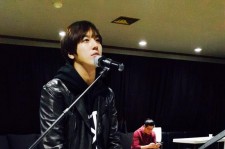 CNBLUE　チョン・ヨンファ　初のソロコンサート直前！練習風景を公開「どっきどき」（動画）