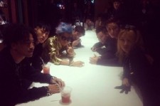 BIGBANG G-DRAGON、豪華メンバーとのパーティー写真公開