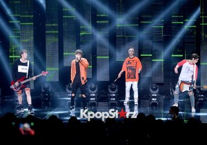 N.Flying、「Awesome」のステージを披露!SBS『THE SHOW』