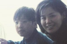 CNBLUE　ジョン・ヨンファ「ほっぺがふふふ」　ぽっちゃり丸顔にメガネの子供時代を公開！