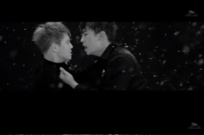 EXO、新曲「Sing For You」MV公開！舞い落ちる雪の中メンバーらの熱演が話題に