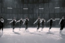 東方神起「Catch Me -If you wanna-」MV日本語ショート版公開！