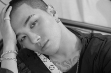 BIGBANGのSOL、入隊前日に凛々しい坊主姿を公開！