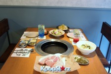 【レポート】YG ENTERTAINMENT JAPANのレストラン「サムゴリプジュッカン東京」。徹底した温度管理で焼かれる肉厚お肉をサラダと一緒に！