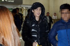 2PMの空港ファッション、日本から帰国