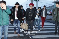 2PMの空港ファッション、アジアツアー「What time is it?」のためフィリピンへ出国