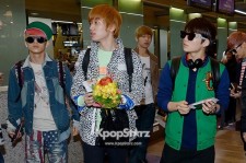 TEEN TOPの空港ファッション、「KOREAN MUSIC WAVE」参加でタイへ出国