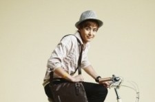 東方神起、2PM、SHINee、KARAほか　自転車が一番似合うアイドルは誰？