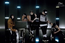 ソロデビューのSUPER JUNIOR-Mヘンリー、新曲「Trap」MV公開！