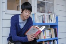 JYJ、少女時代、BIGBANG、2PMら読書に勤（いそ）しむ韓流スター達　でも読むのはマンガ？