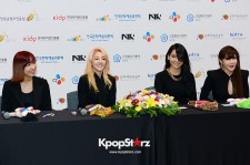 2NE1、シックなブラックファッションで「KBEE 2013」広報大使任命式に出席