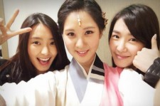 少女時代ソヒョン、ティファニーとSISTARボラと撮った記念写真を公開！