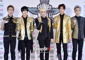 SHINee、自信に満ちた表情で登場!「SHINee WORLDⅢin Seoul」記者会見