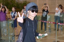2PM、帽子を活かした空港ファッション！「ミュージック・ジャパン」収録のため日本へ