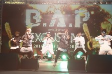 B.A.P、初フリーライブにファン殺到！新曲「EXCUSE ME」はオリコン初日2位でスタート！